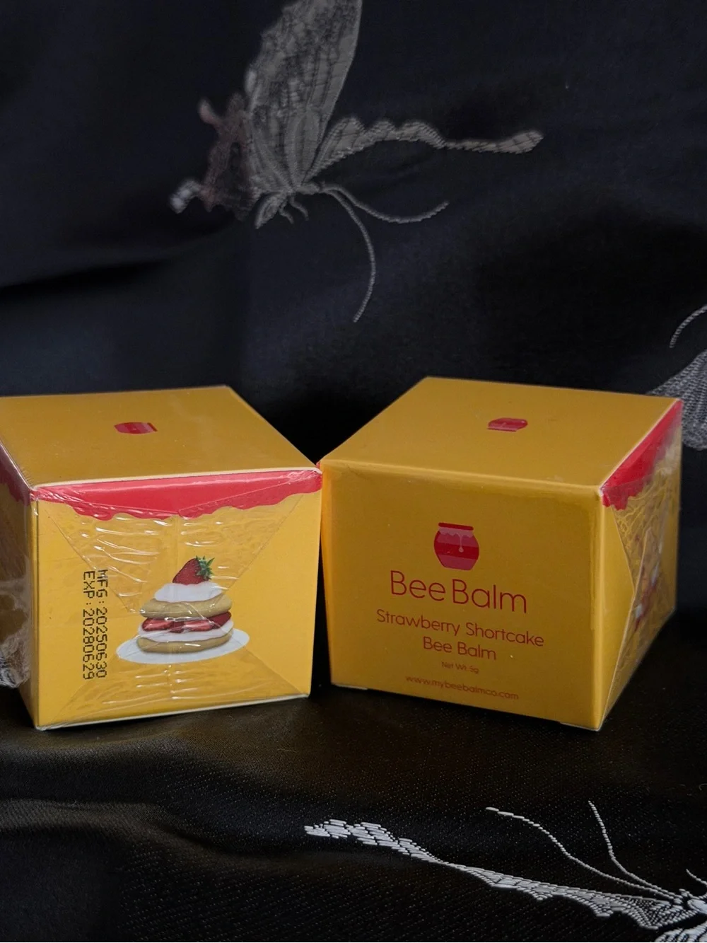 Assorted flavors Bee balm lip balms-cute honey pot design.
